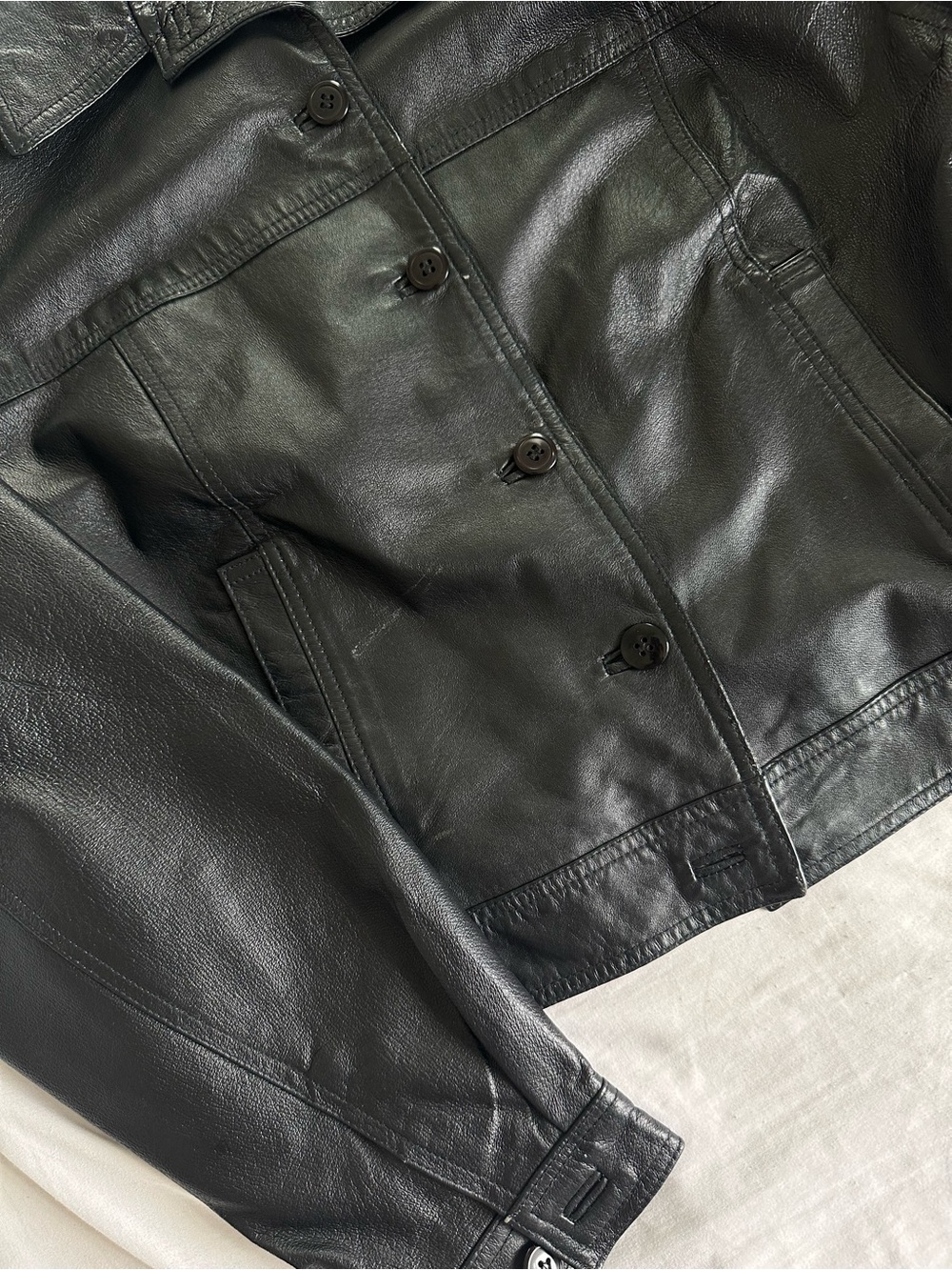 Vintage 100% Leather Newport News Black Women's Button Front Jacket - Picture 4 of 12